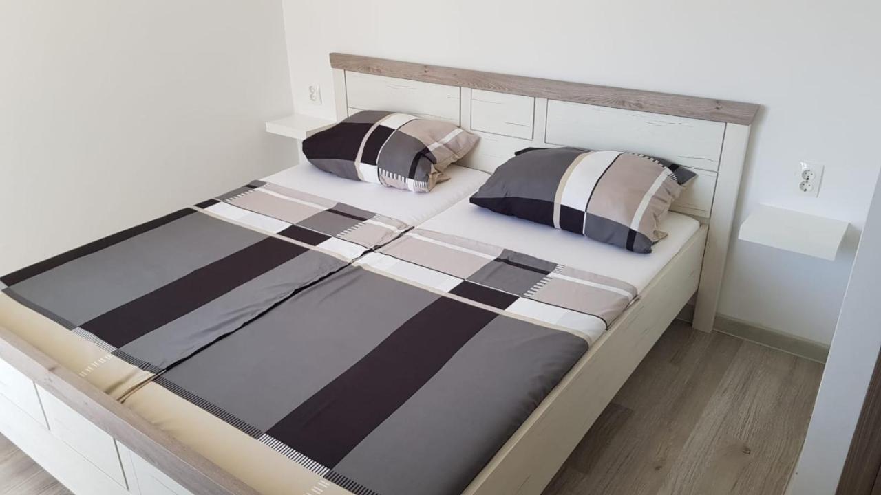 Apartman Luma Baska Voda Luaran gambar